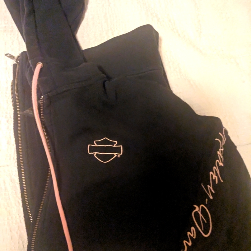 Size XL Harley-Davidson zip up